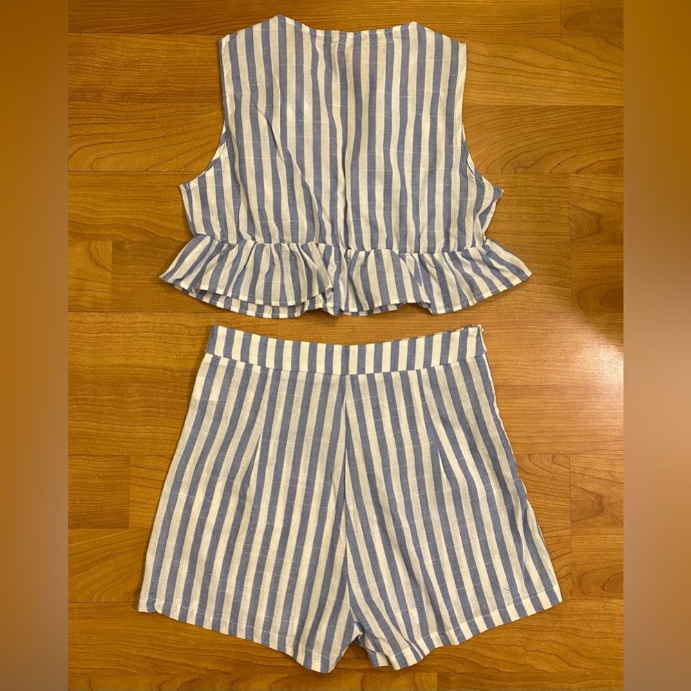 Blue Striped Ruffle Crop Tank & Shorts Set - Picture 7 of 9